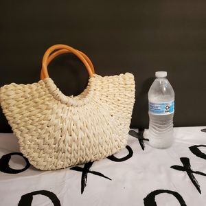 Vintage Crochet bag with Wood handles